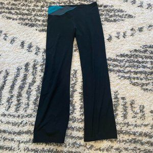 Womens Large Under Armor leggings